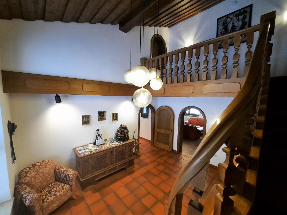 Apartmán Zwischen Mozart Und Koenig Ludwig Teisendorf Exteriér fotografie
